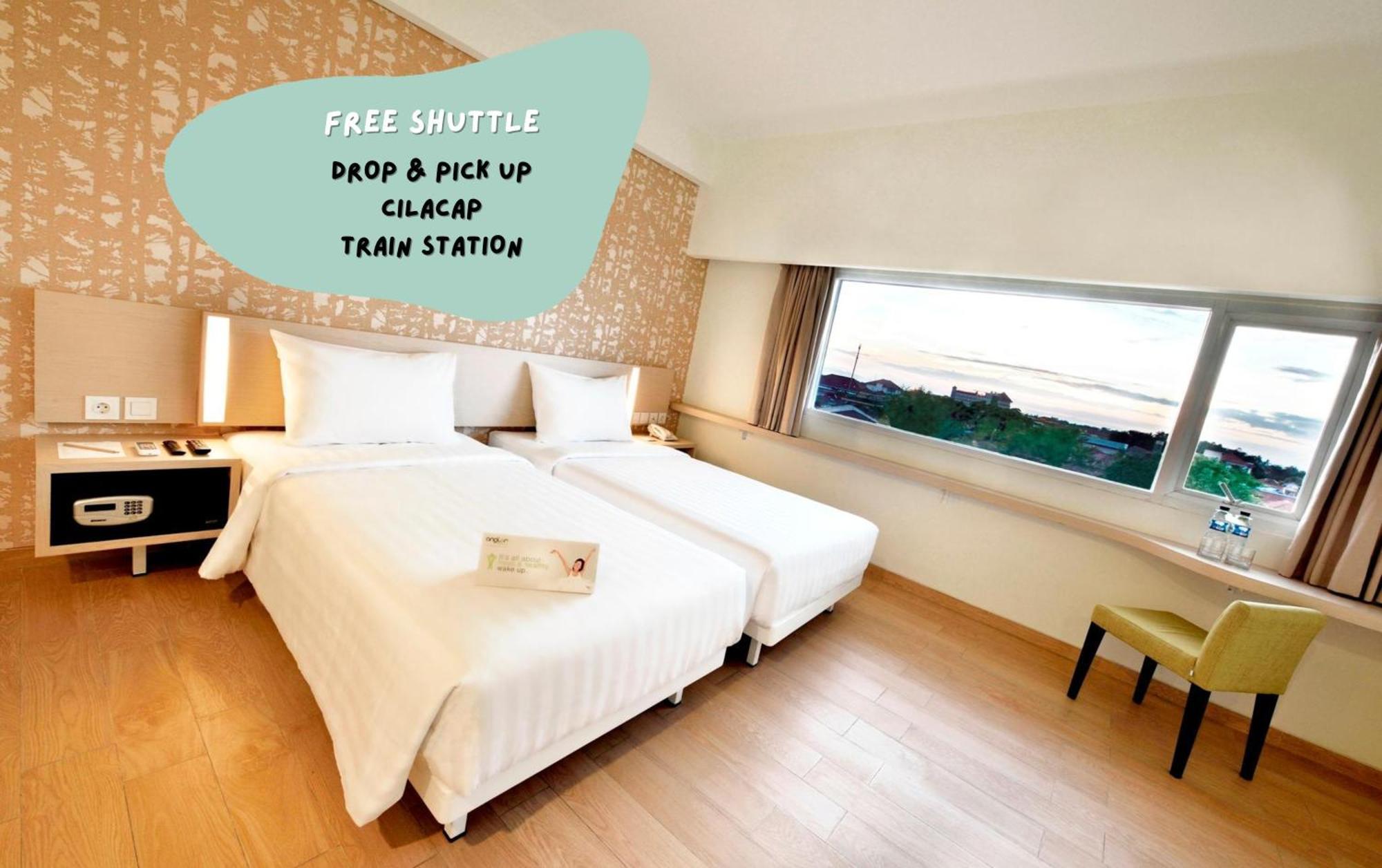 Whiz Prime Hotel Sudirman Cilacap Buitenkant foto